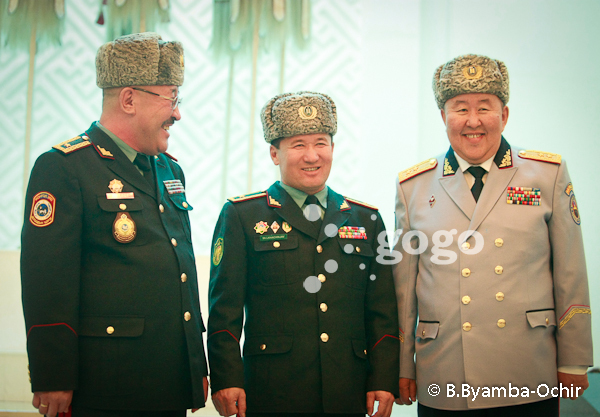 Генерал цолтон гурваар нэмэгдлээ