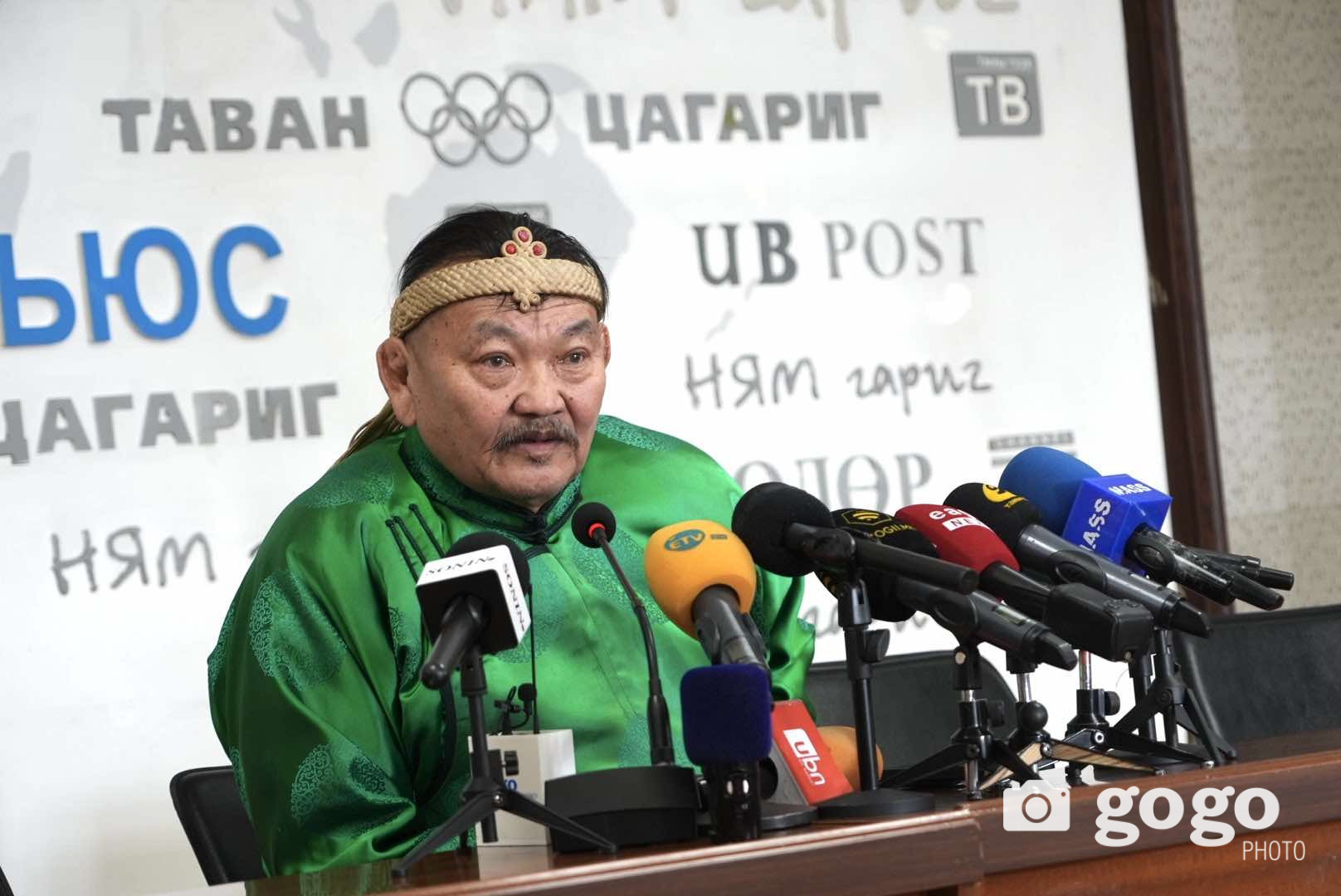 Ц.Дуламсүрэн: Монгол адуугаараа монгол наадамдаа уралдахыг л хүсэж байна