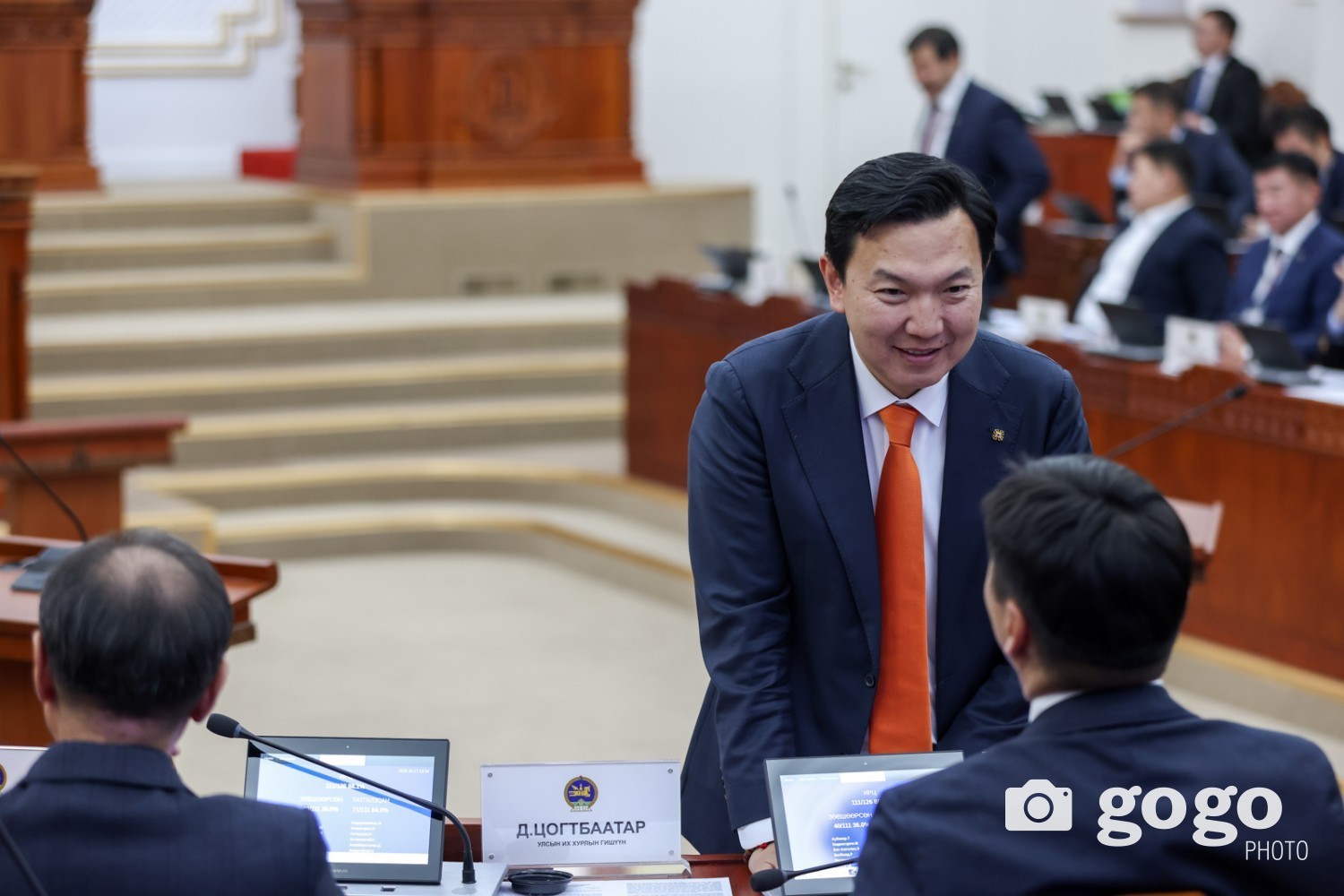 ТББ-ны 24 гишүүний 23 нь Н.Учралыг Ерөнхий сайдад дэмжлээ