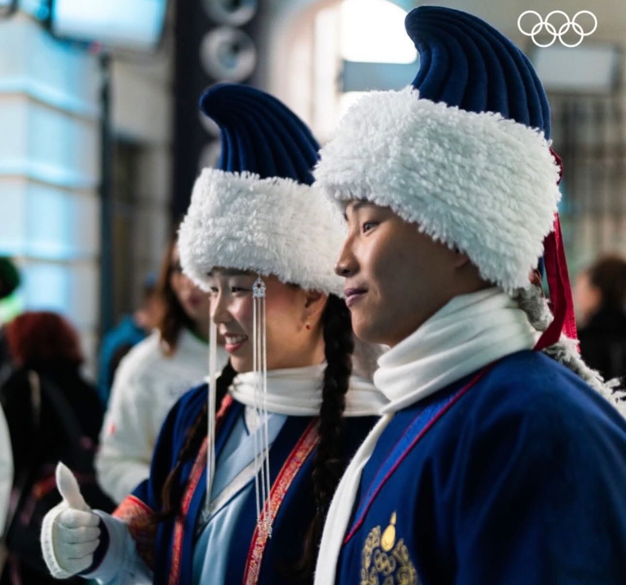 Миланы загварын тайзнаа монгол тамирчид олимпын гоёлоо танилцууллаа