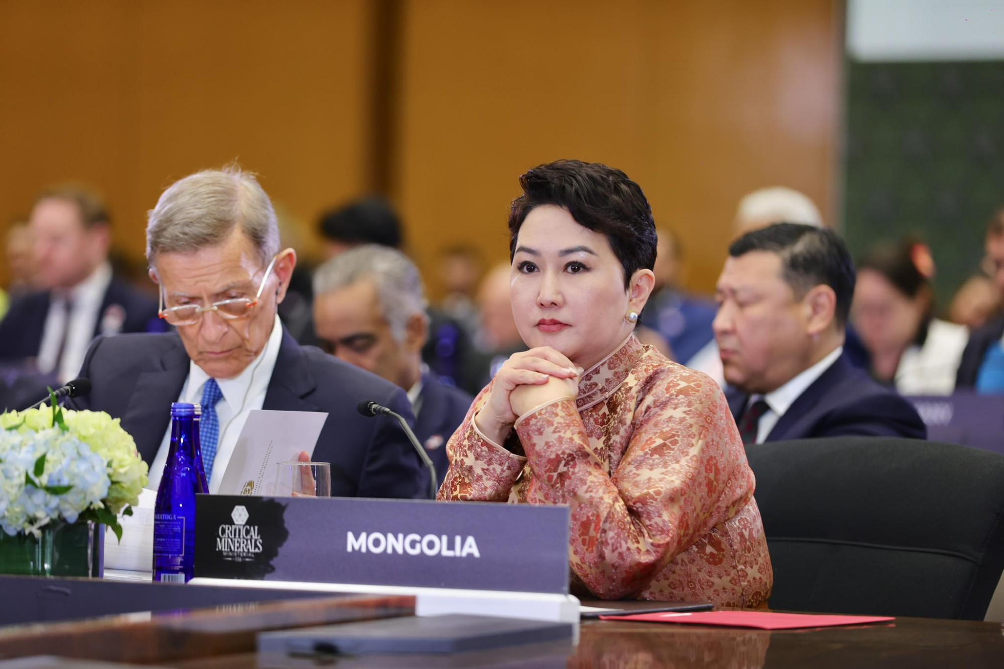 Сайд Б.Батцэцэг Чухал ашигт малтмалын асуудлаарх сайд нарын түвшний олон улсын уулзалтад оролцлоо