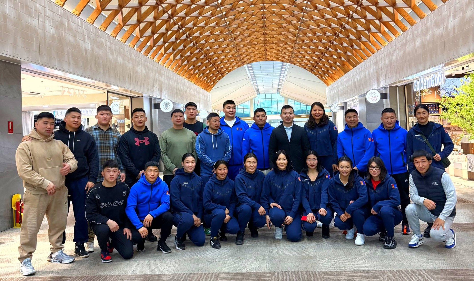 Чөлөөт бөхийн үндэсний шигшээ баг Япон улсыг зорилоо