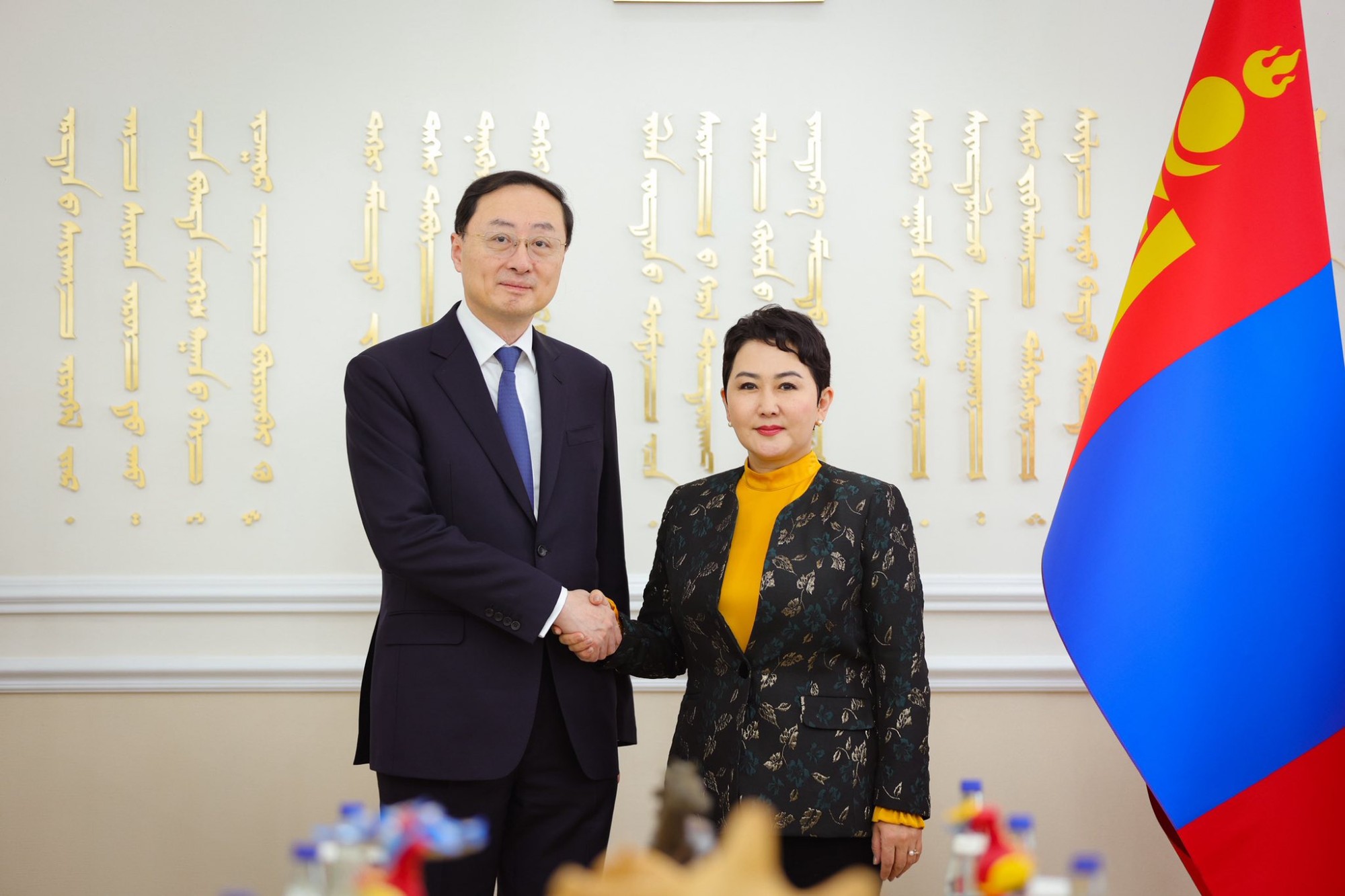 “Нэг Хятад”-ын бодлогыг тууштай дэмжихээ илэрхийлэв