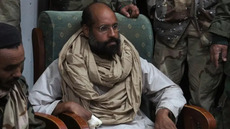 Муаммэр Каддафийн хүү алуулжээ