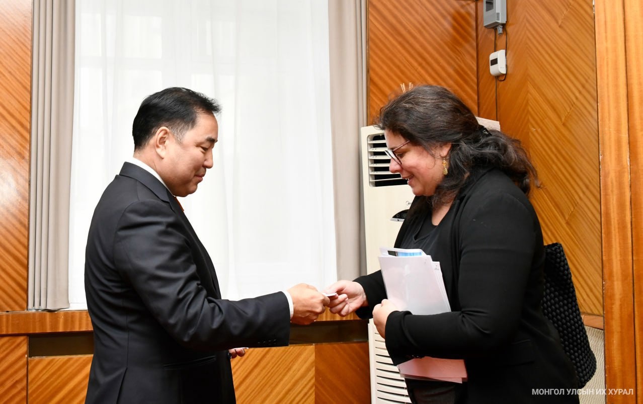 Францын хөгжлийн агентлагийн бүсийн захирал А.Оберийг хүлээн авч уулзлаа