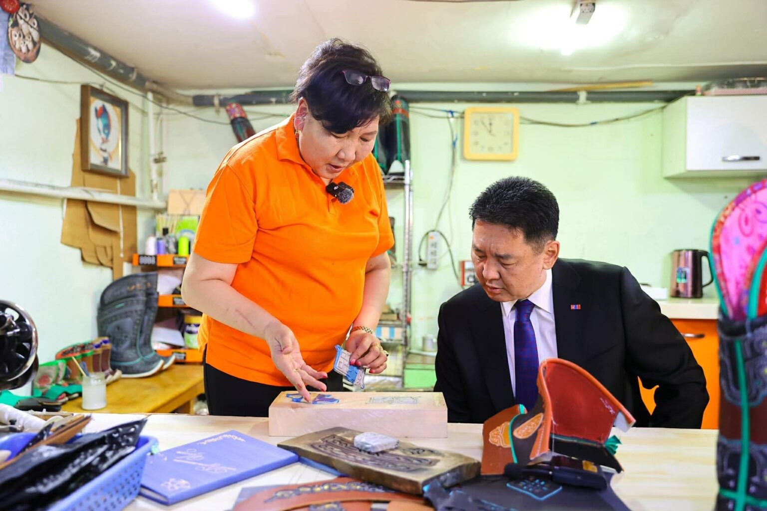 “Цагаан алт” хөтөлбөрийн хүрээнд өрхийн үйлдвэрлэлийг бүх талаар дэмжинэ