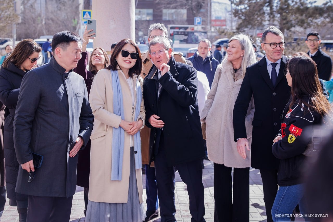 Люксембургийн Их Гүнт Улсын парламентын төлөөлөгчид “Зүрх судасны Үндэсний төв” төслийн явцтай танилцлаа