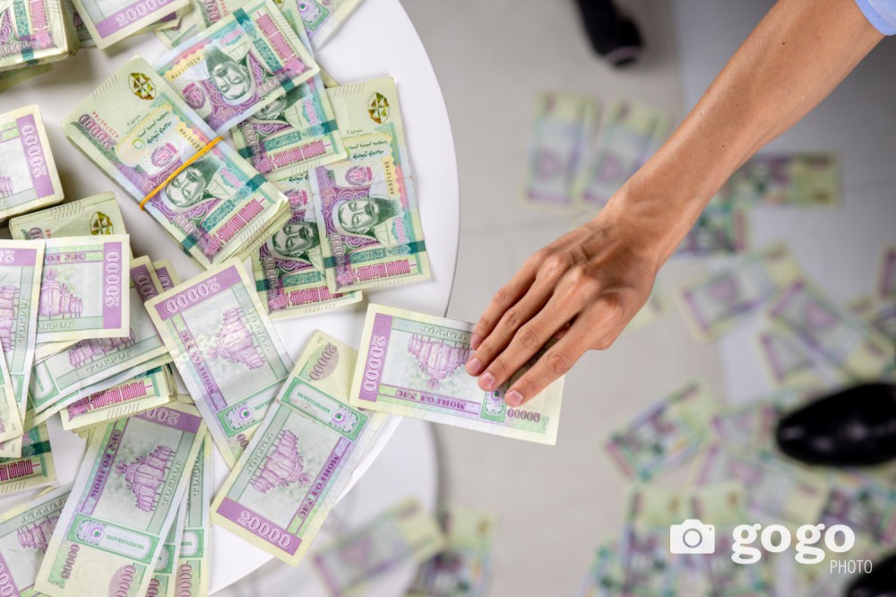 ТЕГ: Хувь хүний дансаар орсон орлого бүрд татвар ногдуулах хууль тогтоомж байхгүй