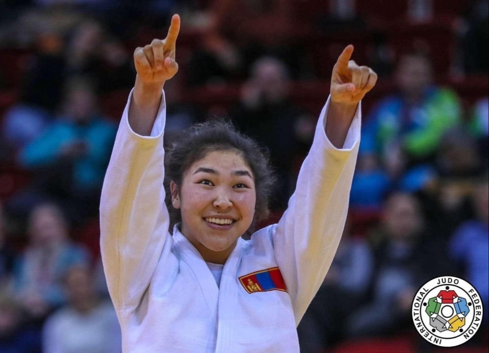 Гавьяат тамирчин Л.Энхрийлэн их хотын спортын салбарын шилдэг эмэгтэй боллоо