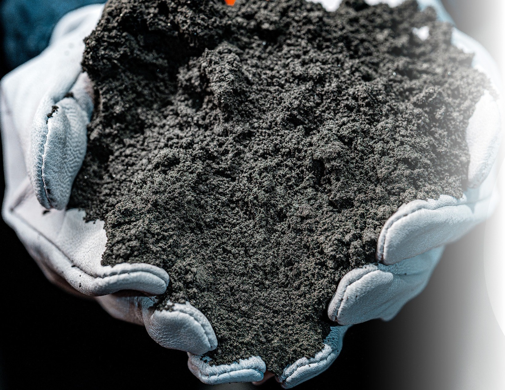 “Оюу толгой”-н нэг тэрбум төгрөгийн үйлдвэрлэл 623 сая төгрөгийн эрэлт бий болгожээ