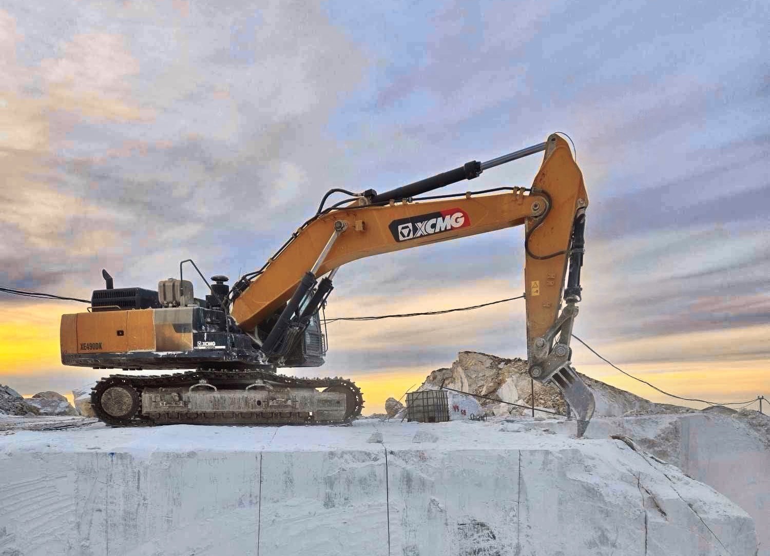 Импортыг орлох гантиг чулууны “Дархан Гантиг” үйлдвэрийн эхний ээлж ашиглалтад орлоо