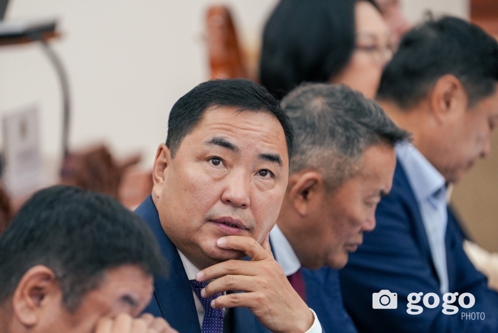 Б.Пүрэвдорж: Би 10 жилийн хугацаанд нэг ч удаа чуулган тасалж үзээгүй. Энэ бол хариуцлага