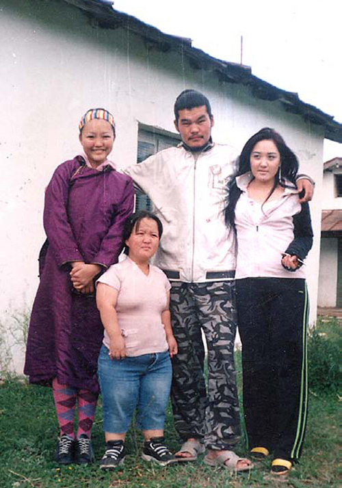 "Хана-2" киноны зураг авалтын үеэр. 2007 он