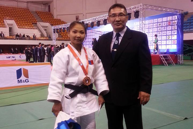 With coach D.Enkhbaatar, Coach at Temuujin Sports Club