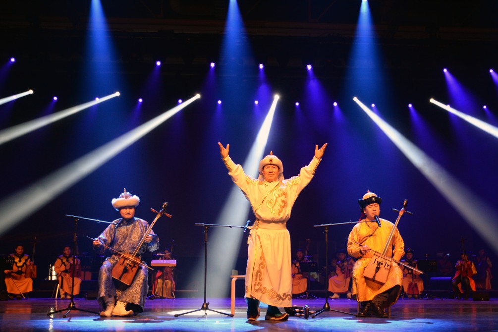 Showpart of Mongolia “THE LAND OF BLUE SKY