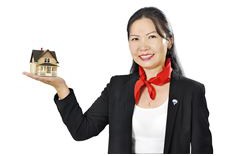 Холбогдох утасны дугаар: 95094050 Цахим шуудан: munkhtuya.b@remax.mn
