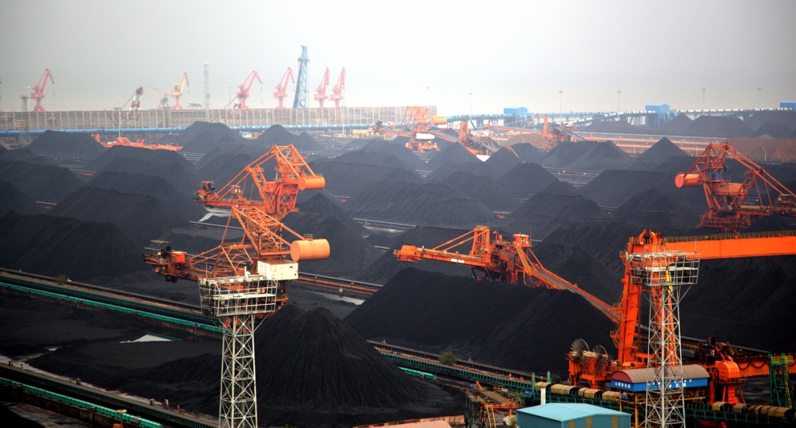 Промышленность южной россии. Угольная промышленность Китая. Каменный уголь Китай. Уголь в ТЭК Китая. Индия угольная промышленность.