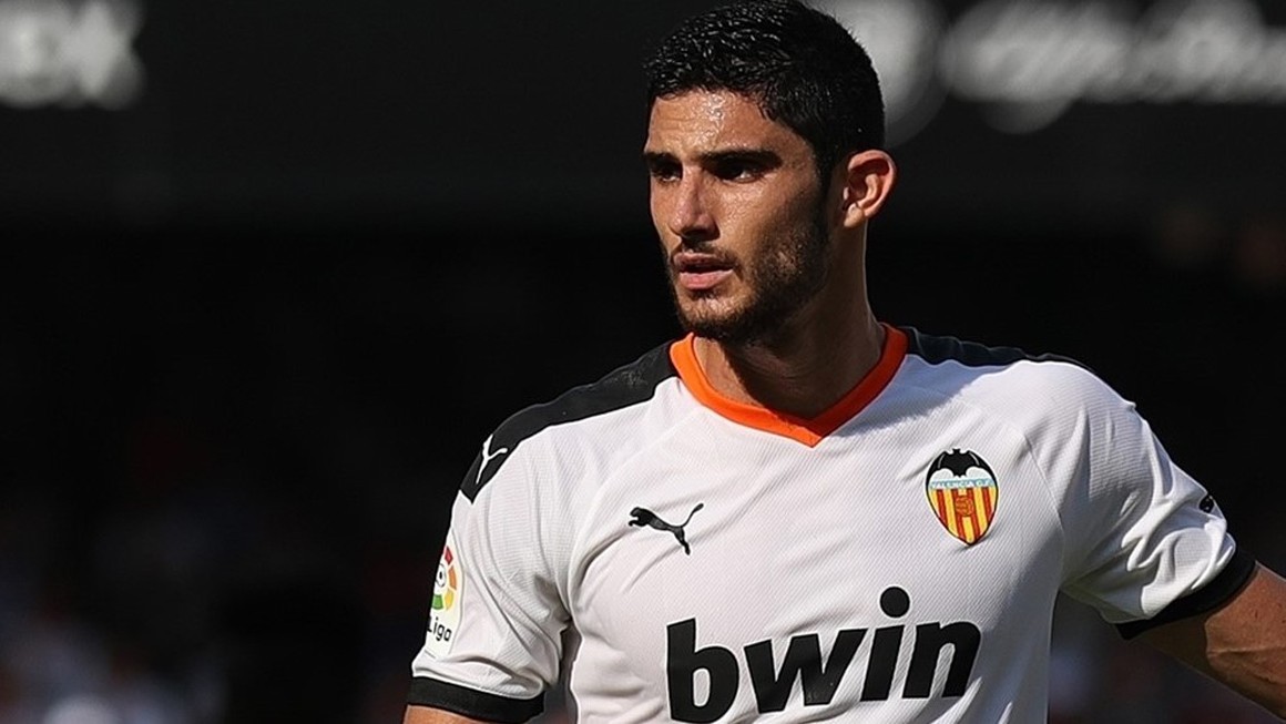 Gonçalo Guedes – Gon-sarlo Gair-diss /Гон-сарло Гэй-диз/