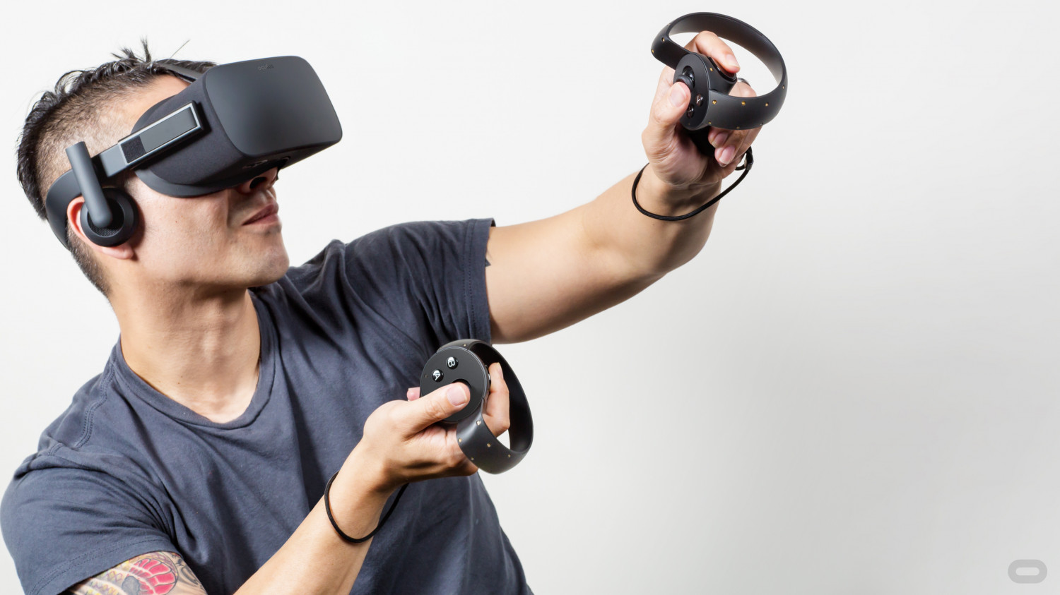 "Meta" компанийн хөгжүүлж буй Oculus VR төхөөрөмж