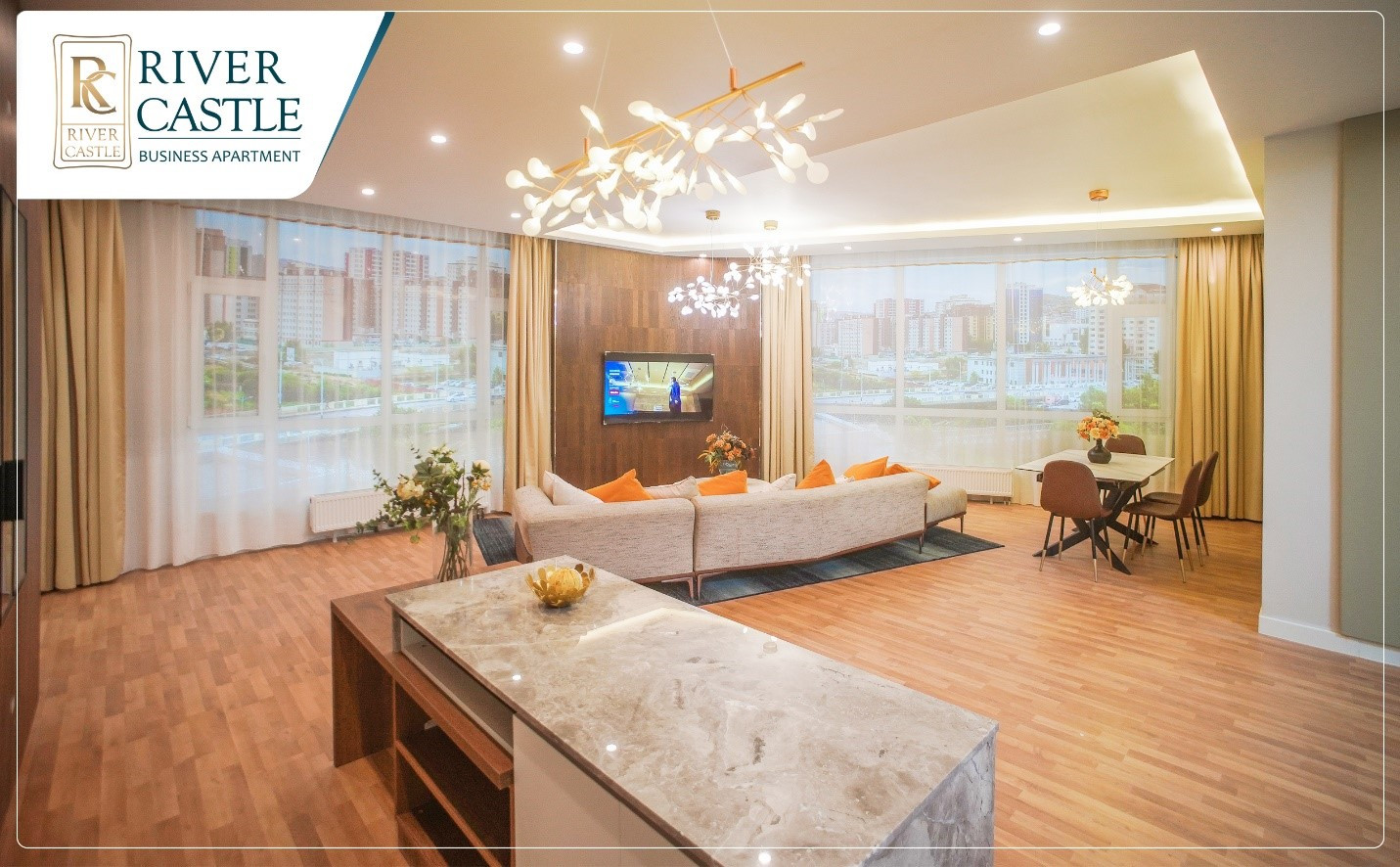 / Дэвшилтэт технологи, дэлхийн тэргүүлэгч брэндүүдээр  тоноглогдсон зочны өрөө./