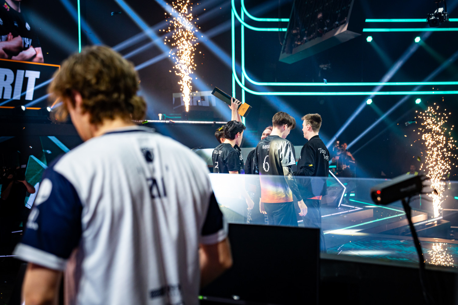 Team Liquid оны дөрөв дэх том тэмцээнийхээ финалд хожигдлоо