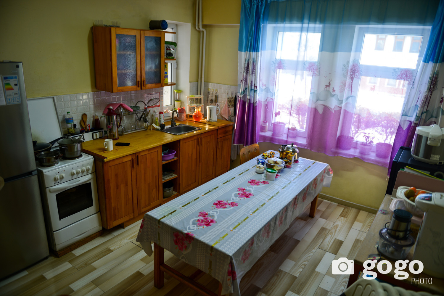 "СОС" олон улсын хотхоны байр.
