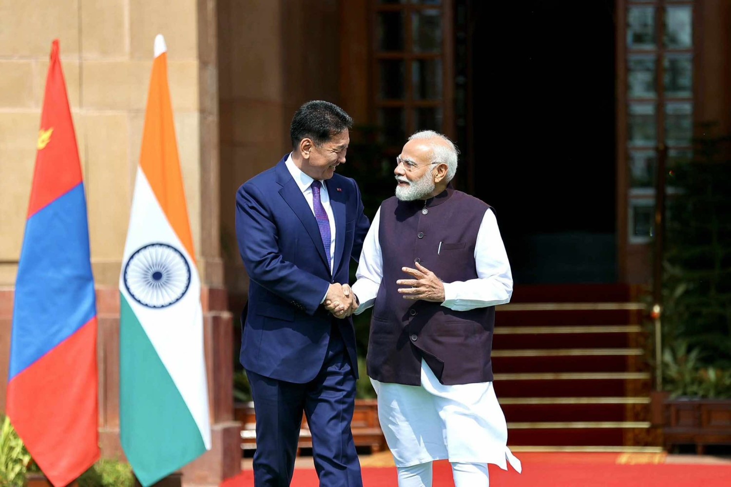 Ерөнхийлөгч У.Хүрэлсүх, Энэтхэг Улсын Ерөнхий сайд Наренда Моди нар