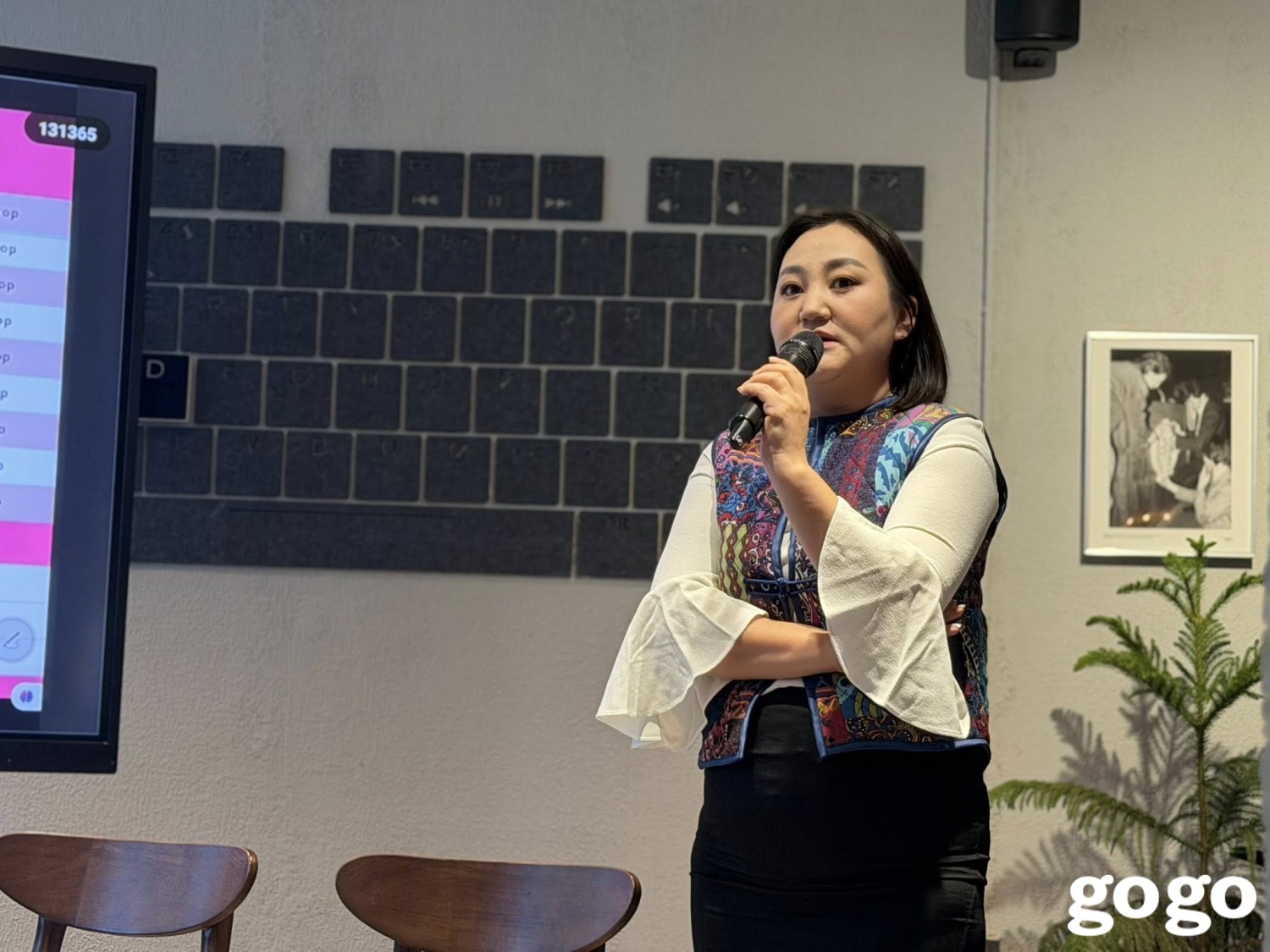  Монголын Залуучуудын Эвсэл ТББ-ын Төсвийн хөтөлбөрийн зөвлөх З.Энхбаяр 