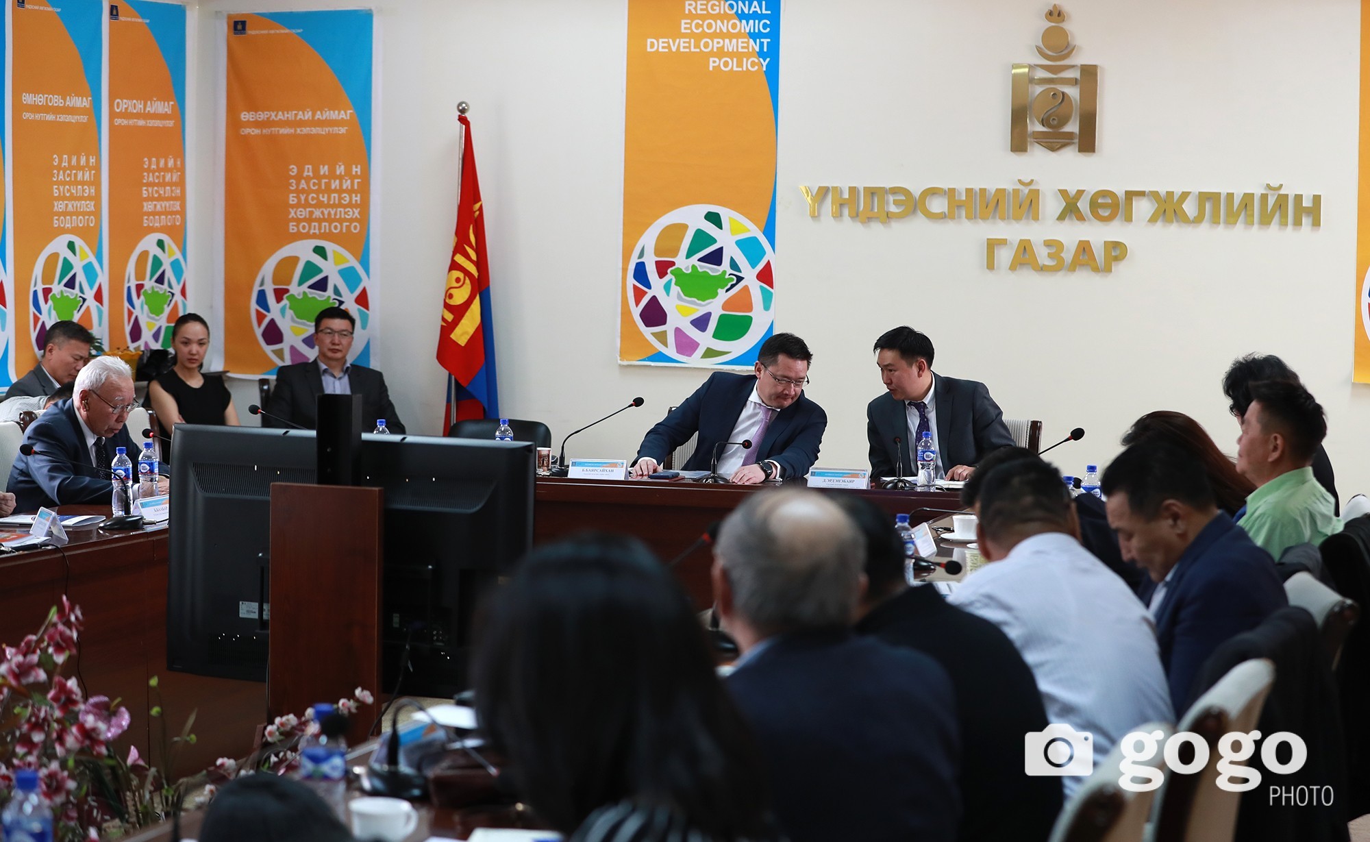 Баабар: Монгол хүний нэг өдөрт авч буй хүнсний илчлэг 2800 калорид ...