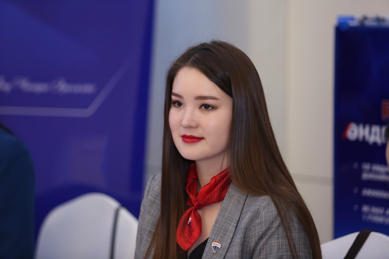 Хөдөлмөрийн үзэсгэлэн яармагт 3500 гаруй нээлттэй ажлын байр зарлажээ