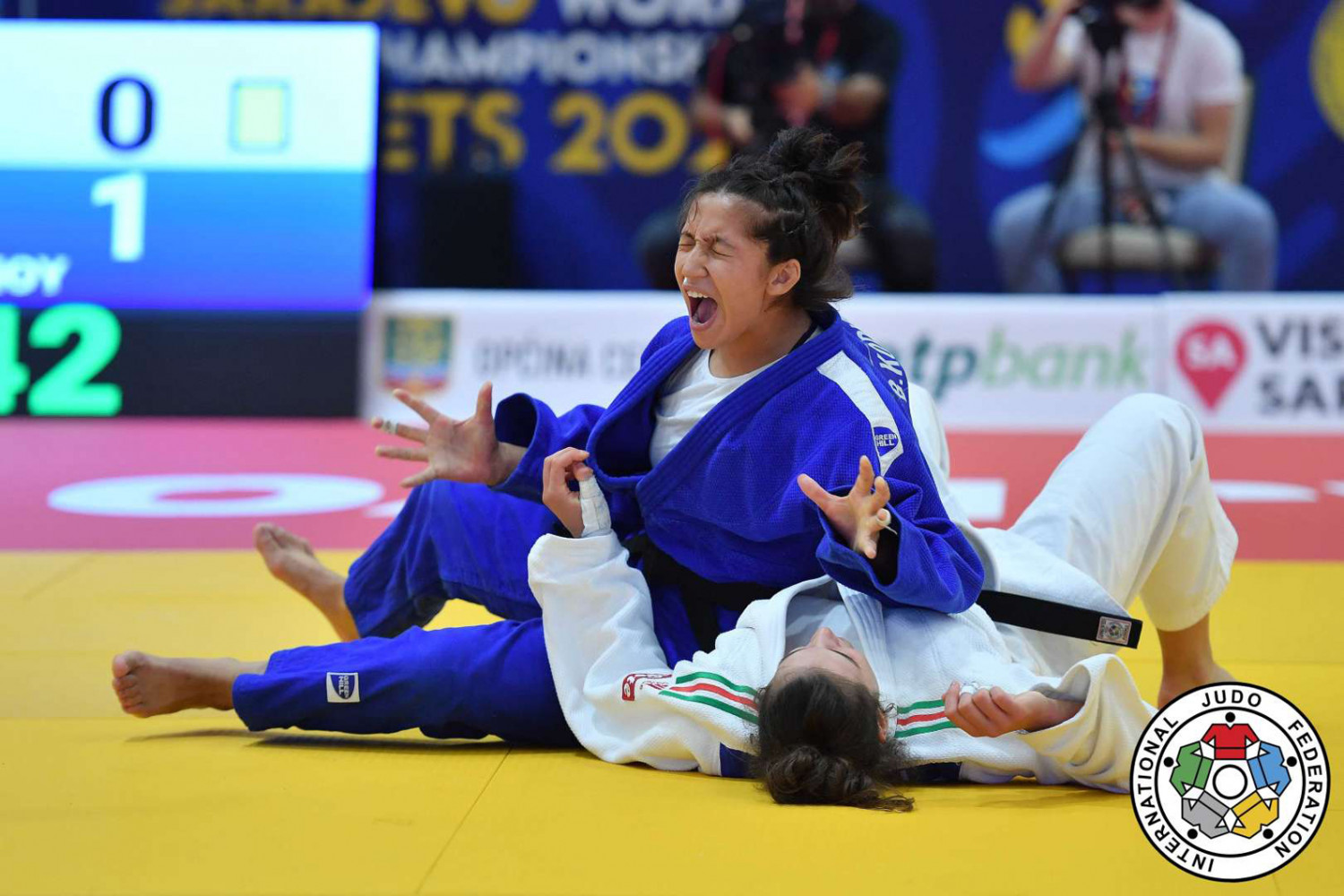 Эмэгтэй -70 кг финал. Барчиной Кодирова (Узбекистан) - Серена Ондей (Итали) 