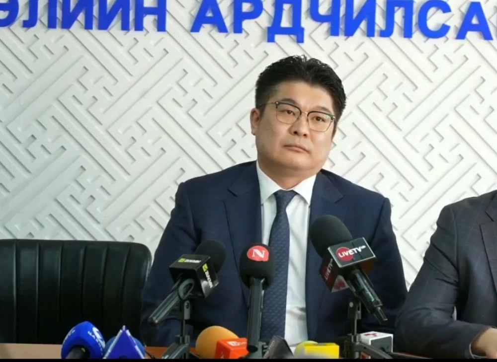 Б.Ган-Очир: Дэлхийн хотууд иргэдийнхээ төлөө байдаг бол манай хот дарга нарын төлөө оршдог