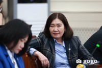ФОТО: Шинэ сайд нараа угтан авч буй УИХ-ын гишүүд